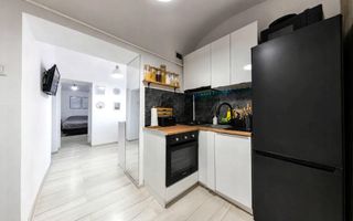 Apartament la curte |  ultracentral | zona Platinia - Poză 2
