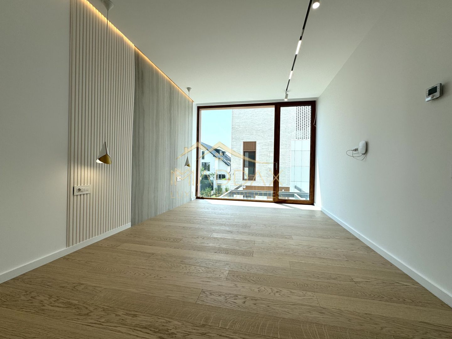 Vila cu 6 camere *575mp* / 12 locuri parcare // Pipera- Iancu Nicolae - Poză 26