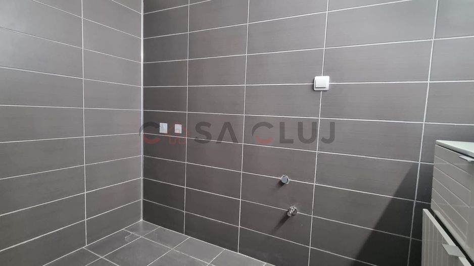 Etaj Intermediar, Parcare inclusa in pret, Central - Poză 7