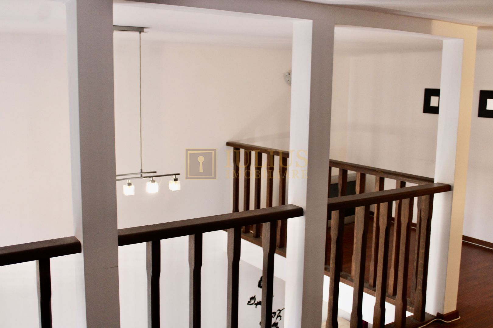 Zona Modern, Spatiu Generos, Parter, Centrala Proprie, Curte Comuna - Poză 6