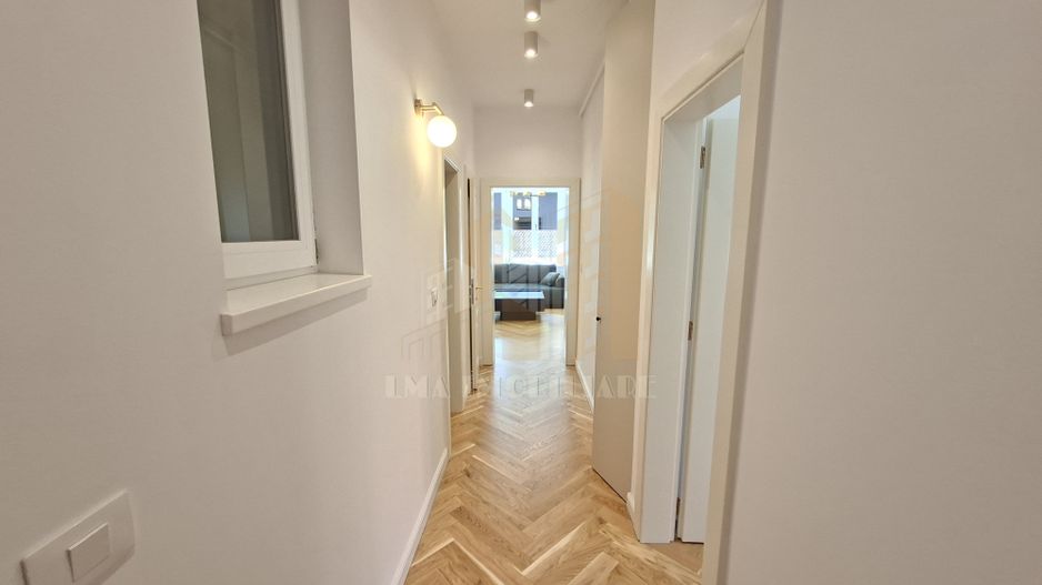 Apartament 3 camere Poarta Schei Brasov - Poză 2
