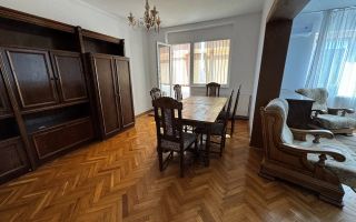 Apartament 4 camere  zona Elisabetin cu Garaj si boxa - Poză 3