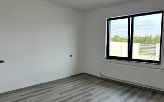 Casă de vânzare în Damila | 498 mp teren | 143 mp construcție | 12 ml deschidere - Poză 2