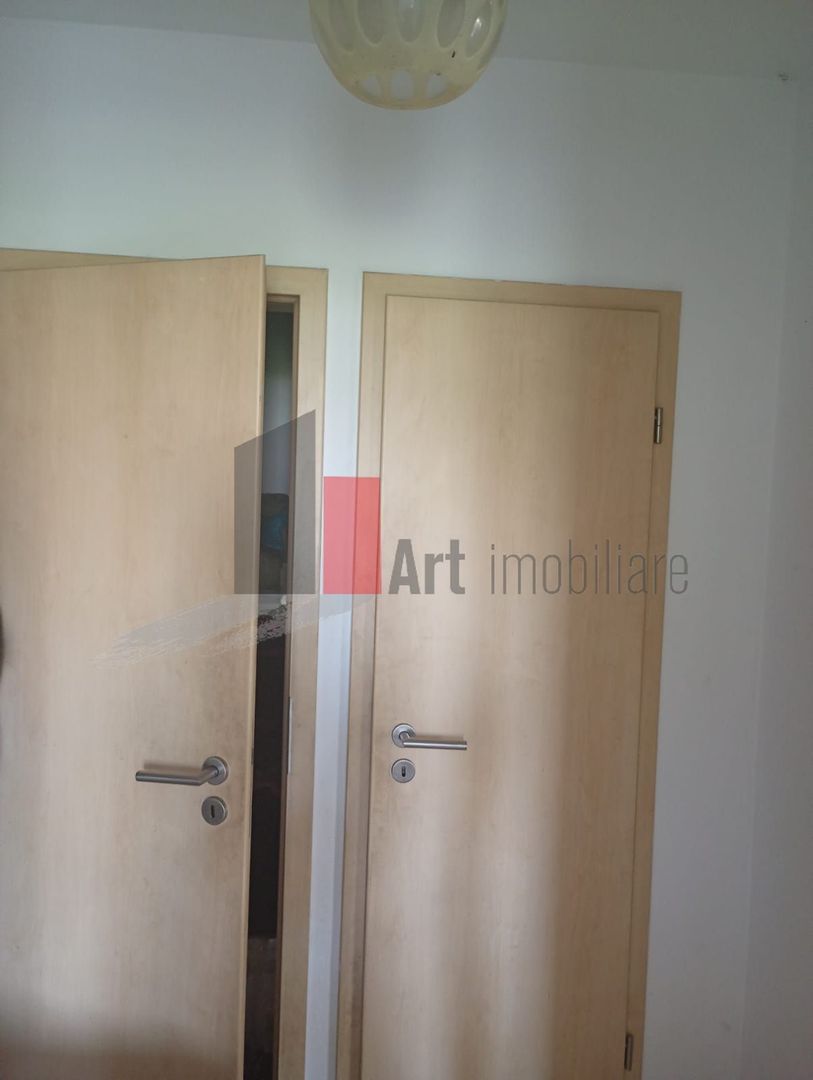 Apartament 2 camere, 2 balcoane bdul Basarabia - Poză 7