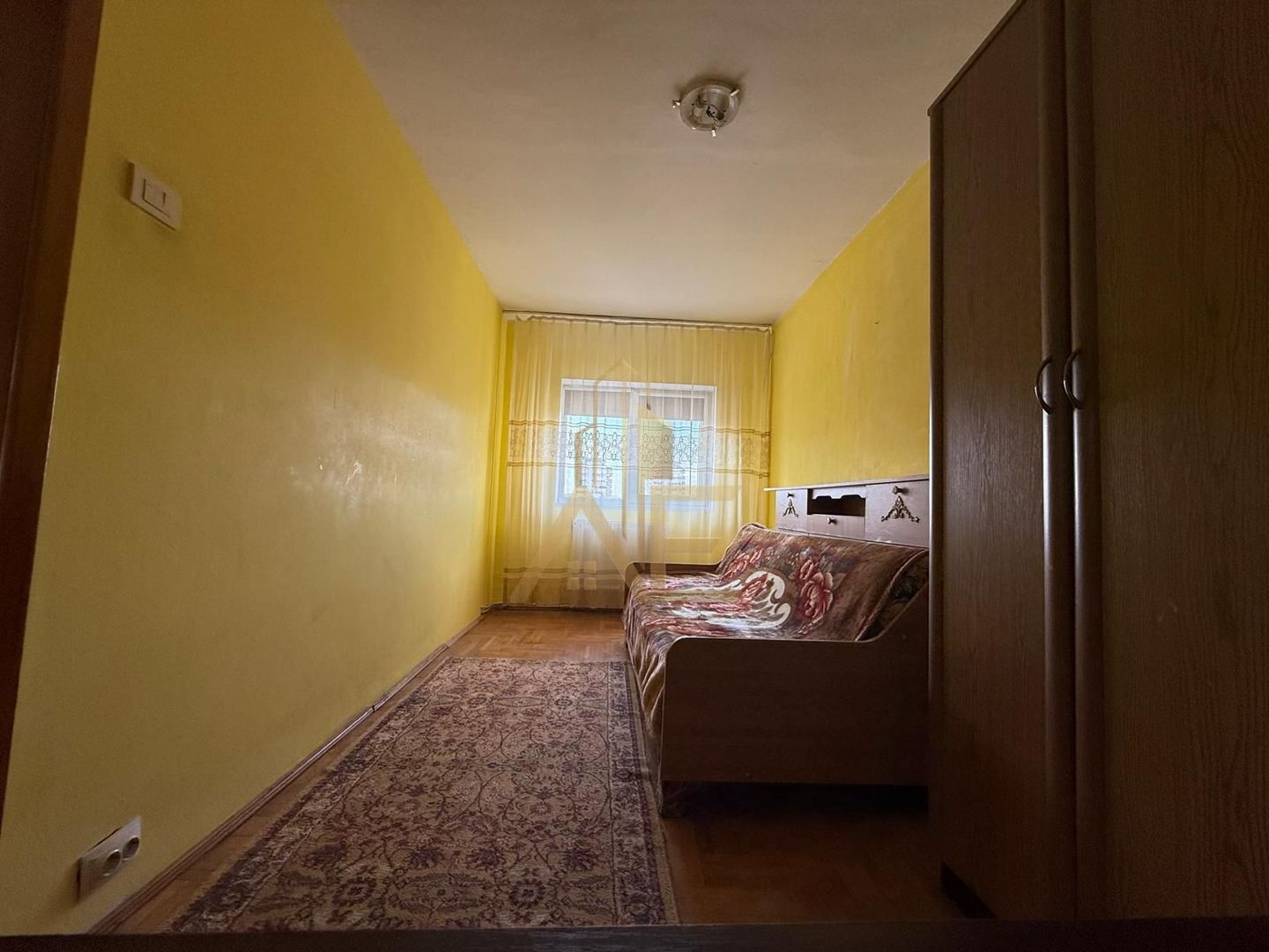ULTRACENTRAL -Apartament de vanzare 3 camere decomandat - Poză 16