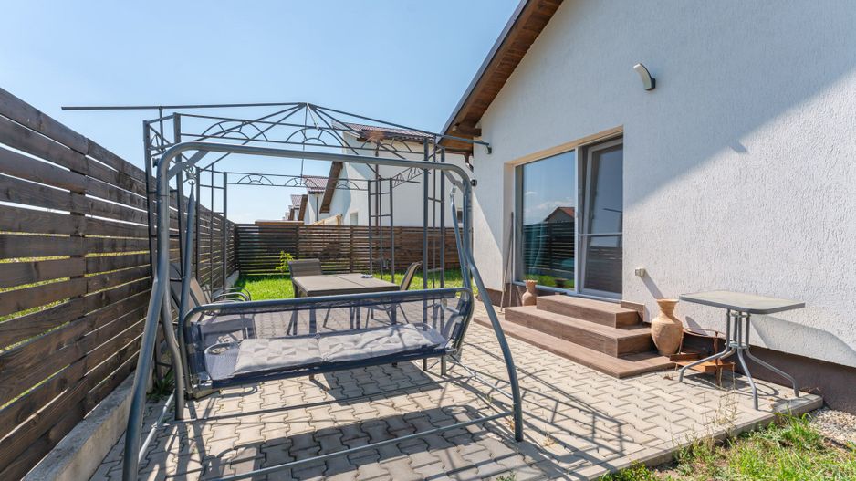 Casă Individuală de Închiriat, Încălzire în Pardoseală, Teren 400 mp - Poză 22