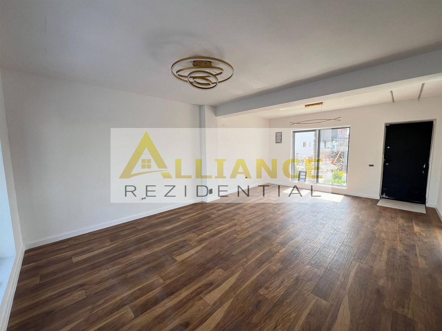 Vila Individuala  - 4 camere - 3 bai-teren -320-600 M de STV - Poză 26