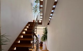 VILA CU 7 CAMERE IN COMPLEX REZIDENTIAL IN IANCU NICOLAE - Poză 14