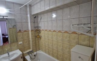 Apartament 3 camere central Falticeni-decomandat - Poză 8