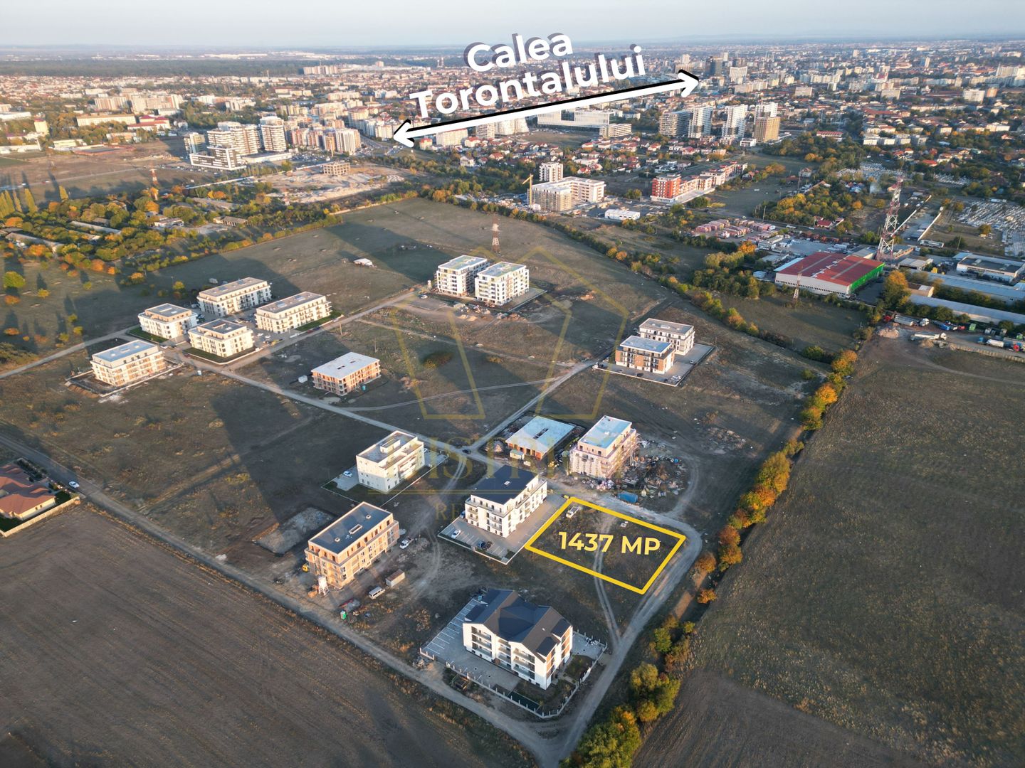 COM 0% Teren de bloc cu 22 de apartamente si utilitati | Torontalului - Poză 1