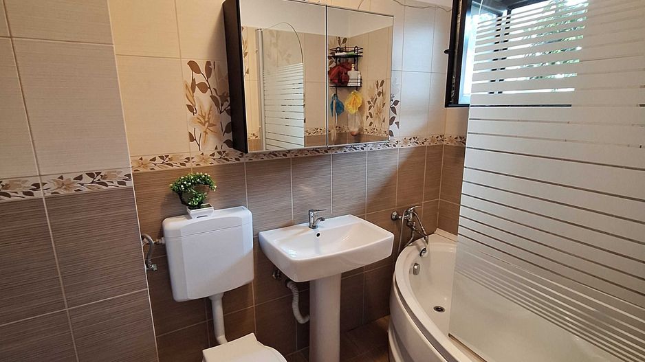 Casa de vanzare Aparatorii Patriei - Poză 7