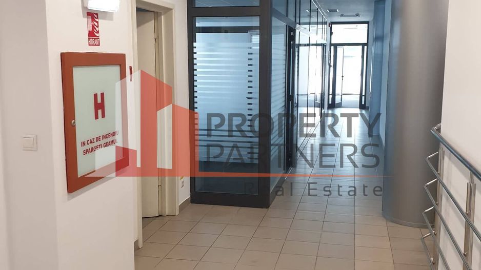 297 mp spatiu birouri - Poză 1