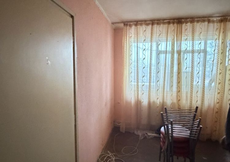 Apartament 2 cam Tiglina 2,et 4 - Poză 6