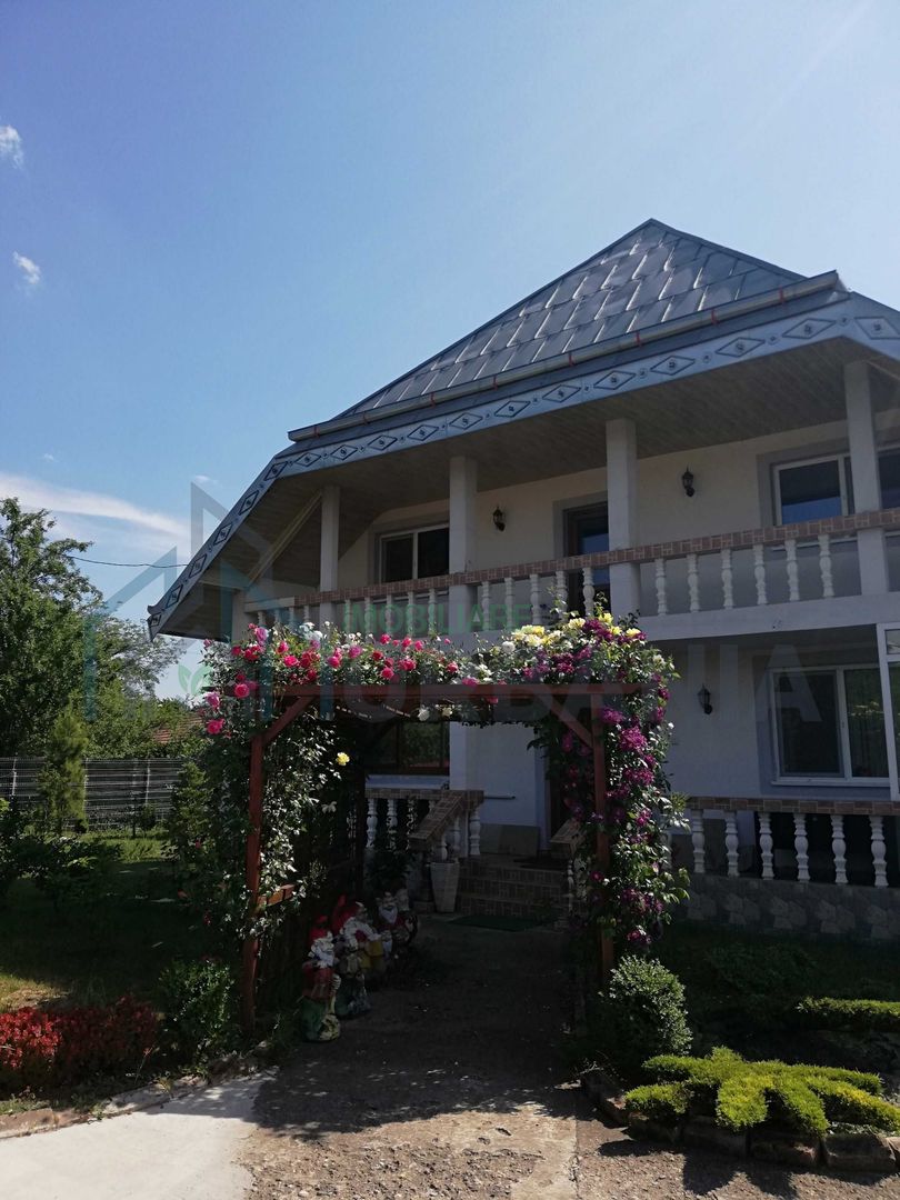 Parter la casa cu etaj, Mogosesti - Iasi, 10 km - Poză 1