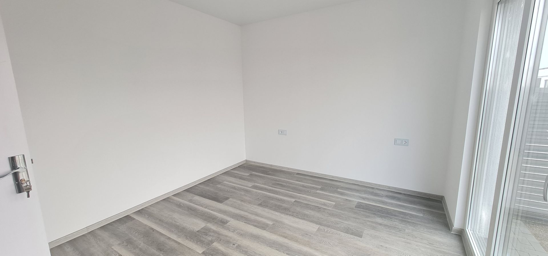 Casa 4 camere un nivel finalizata intabulata cartier Izvor Tarlungeni - Poză 10