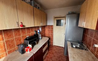 Apartament 3 camere, zona Podu Ros, proximitate Palas - Poză 2