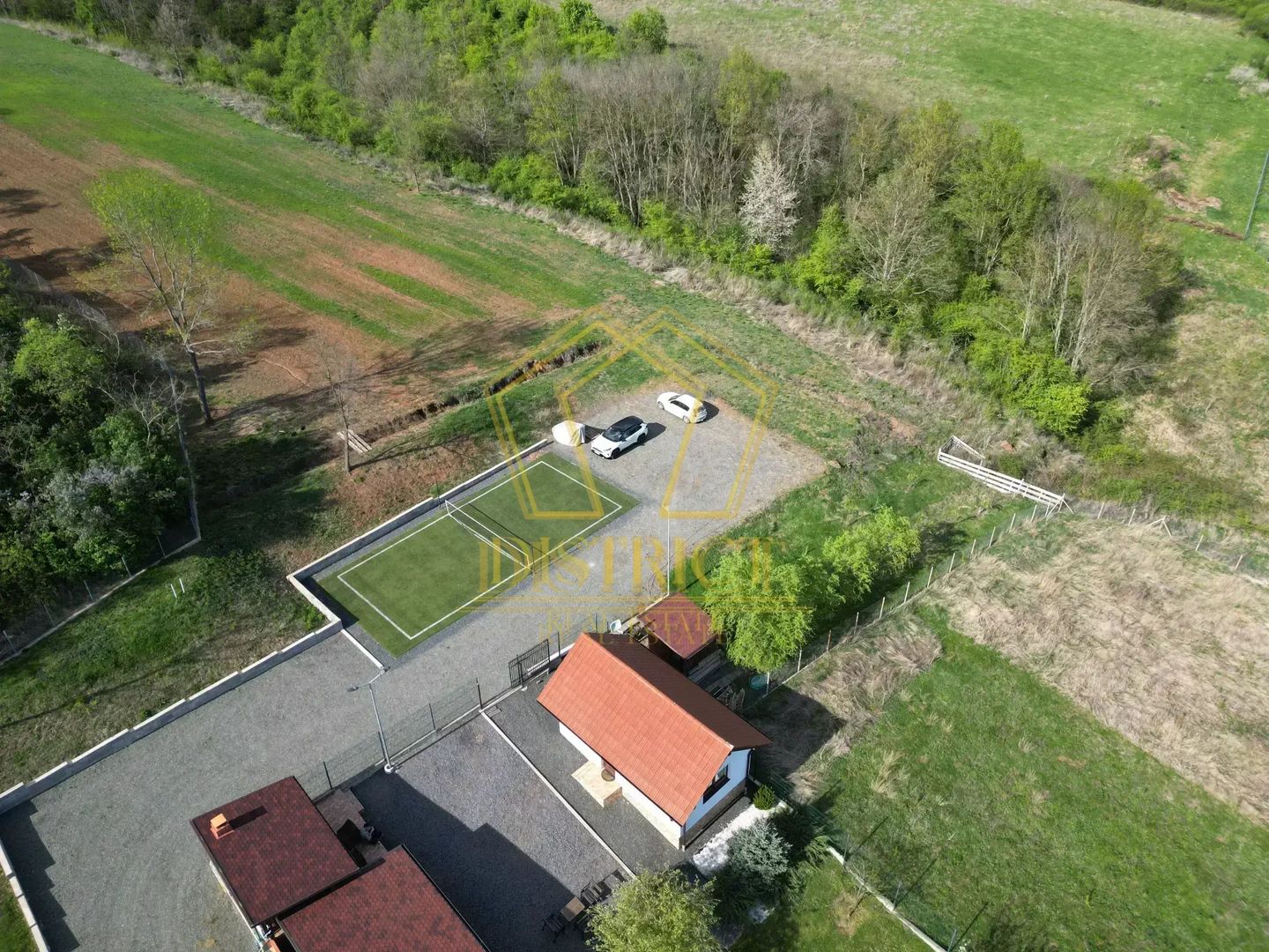 Casa de vacanta cu teren si padure de 3.8ha | Nadas | Herneacova - Poză 2
