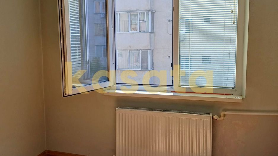 OPORTUNITATE | APARTAMENT 2 CAMERE | CRANGASI | DECOMANDAT | BLOC 1985 - Poză 3