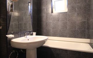 Zona Aradului, 4 camere, centrala proprie. - Poză 7