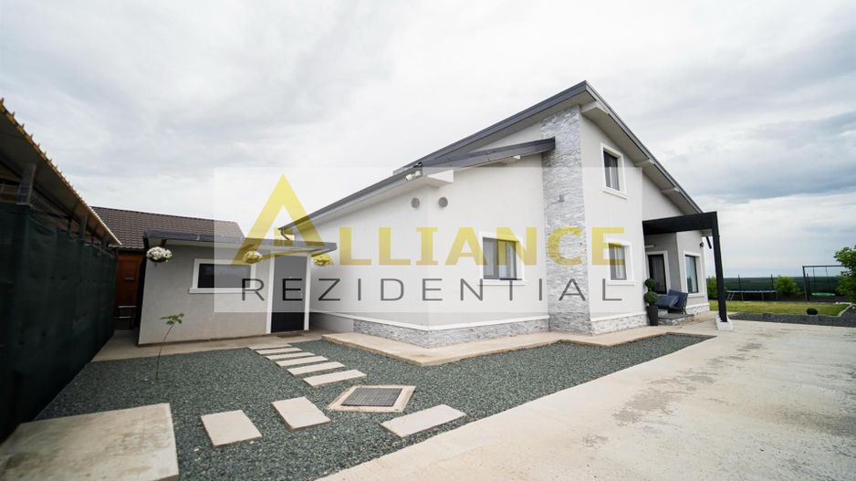 CASĂ INDIVIDUALĂ - 117mp + 22.75mp terasa - TEREN 755mp - 185.000â¬ - Poză 1