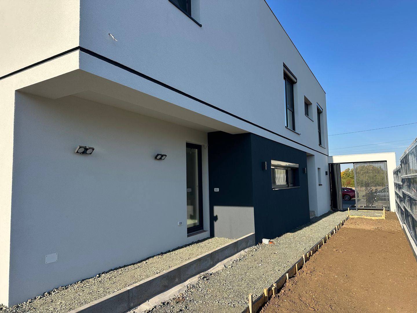 Duplex In Dumbravita - Poză 1