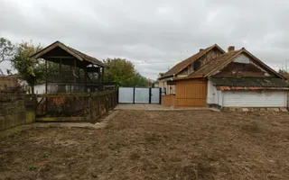 Casă tradițională cu teren de 4.400 mp în Vașad - Poză 18