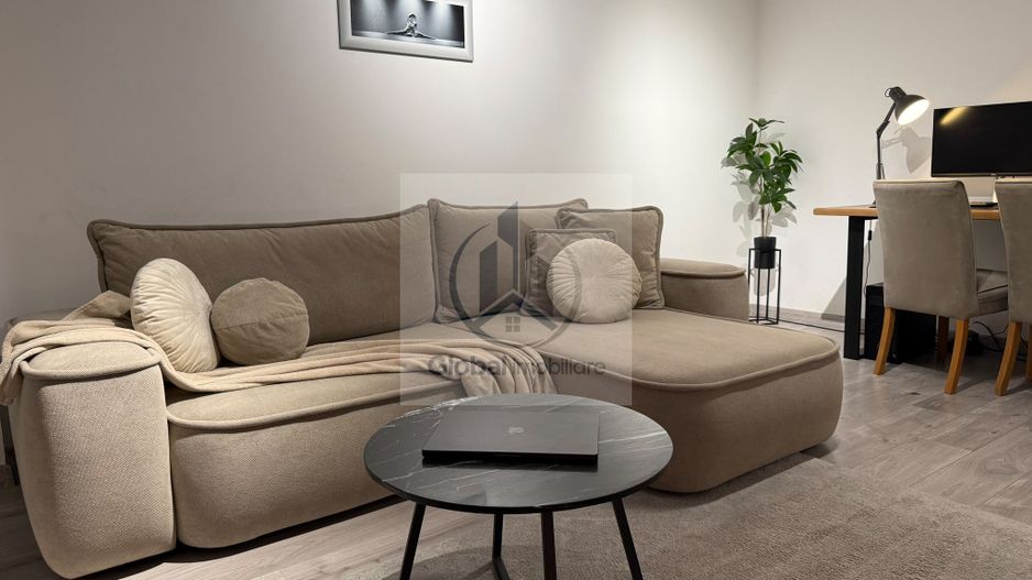 EXIGENT PLAZA, LUJERULUI,renovat 2026, mobilat si utilat complet, 56MP - Poză 1