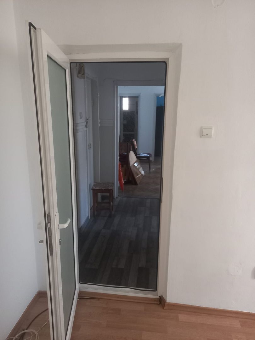 Apartament 3 camere Tiglina 2,et 1 - Poză 5