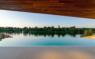 VILA FRONTLAKE SNAGOV – acolo unde arhitectura întâlnește libertatea - Poză 22