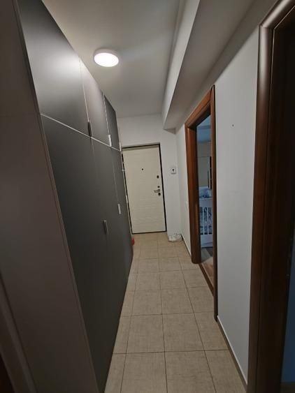 Vanzare apartament luminos de 2 camere, Titan, Gura Siriului-parcare inclusa - Poză 14