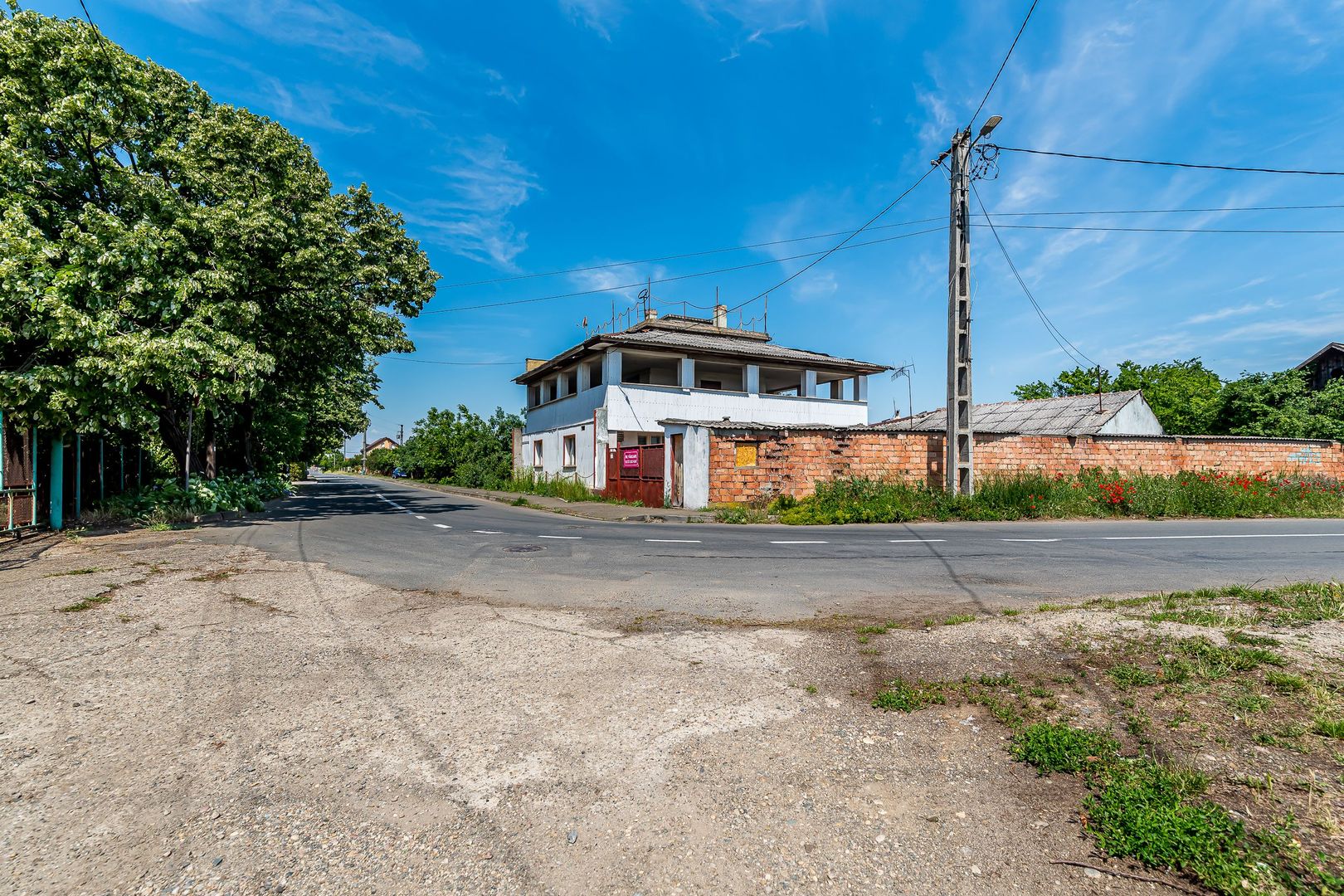 Teren de 1261 mp pe colt, in Aradul Nou, cu front de 60 m + 23 m - Poză 5