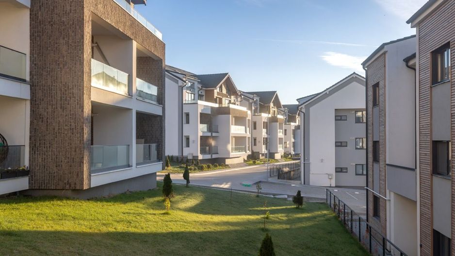 Apartament 3 camere, finisat la cheie, terasă 12.22, aer conditionat - Poză 1