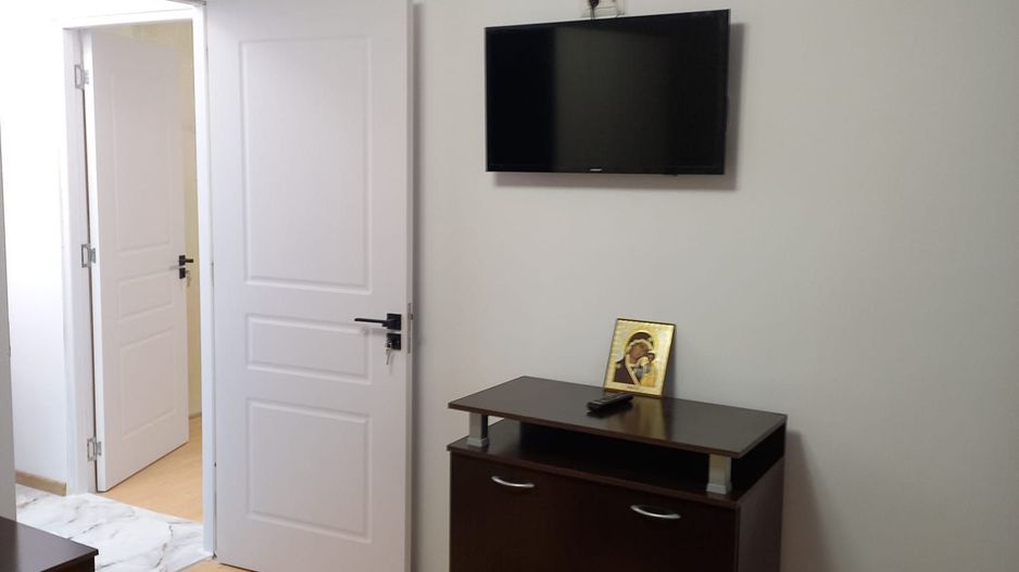 AP. 2 CAMERE BABA NOVAC, BUCATARIE INCHISA, MOBILAT/UTILAT COMPLET - Poză 5