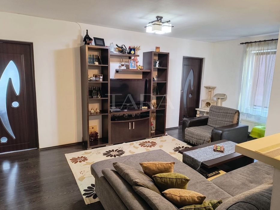 Apartament cu 3 camere, mobilat și utilat – zona Terra, Florești. - Poză 1