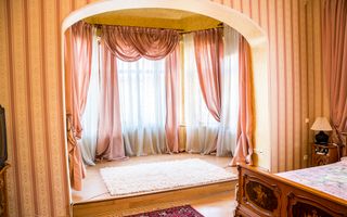 VILA INTERBELICA RENOVATA COMPLET - Poză 17