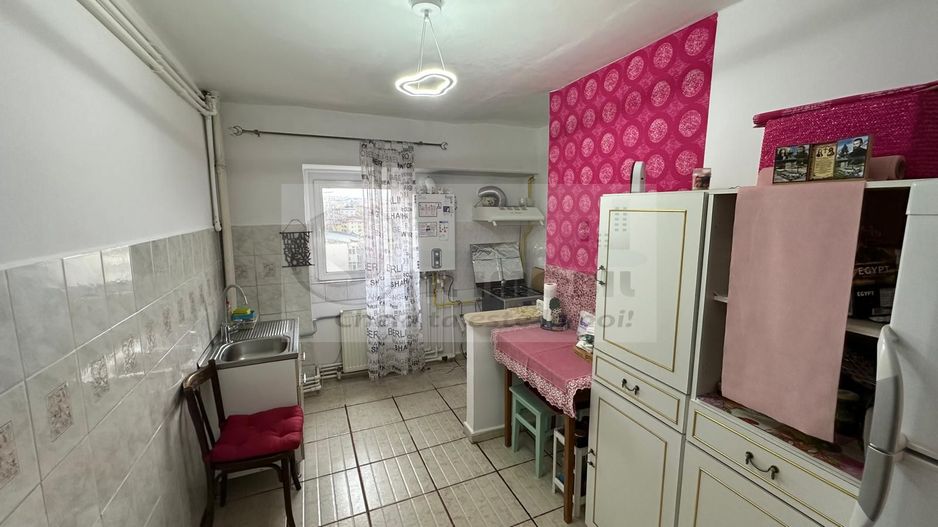 Apartament 97 mp, 4 camere decomandat, CUG-Selgros – 165.000 € - Poză 10