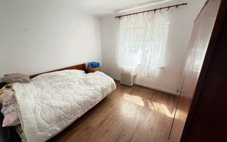 4 Camere Decomandat  - Etaj 1 - Zona Galata/ Biserica Galbena - Poză 3