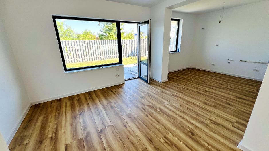 Vilă duplex 180 mp utili + terasă 50 mp | teren 300 mp | Bragadiru | - Poză 25