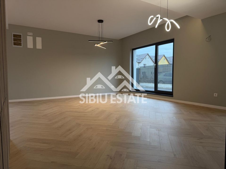 Apartament exclusivist 4 camere, intabulat, 115 mp , Grădină 200 mp , - Poză 6