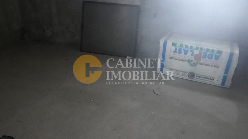 🏢 CASĂ SPAȚIOASĂ VALEA ADÂNCĂ - Oportunitate Versatilă! 🏢 - Poză 11