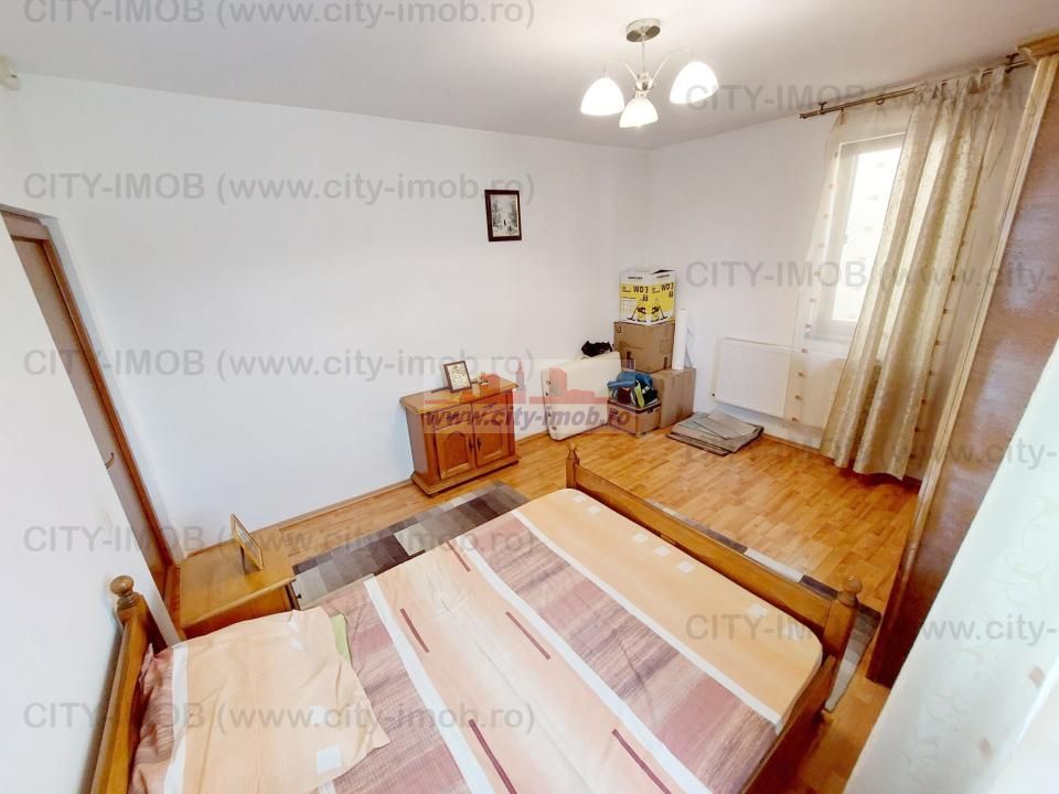 Vanzare casa / vila cu  7 camere  in Oras Otopeni , jud Ilfov - Poză 36