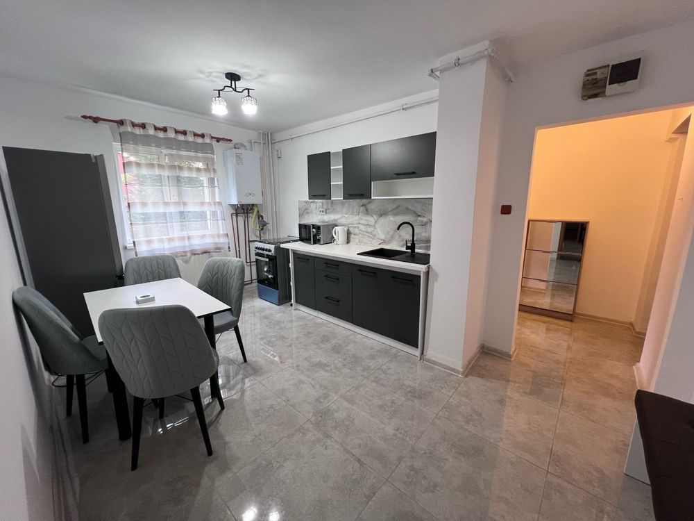 Girocului-Spitalul Judetean | 3 camere | Centrala proprie | Etaj 1 - Poză 1