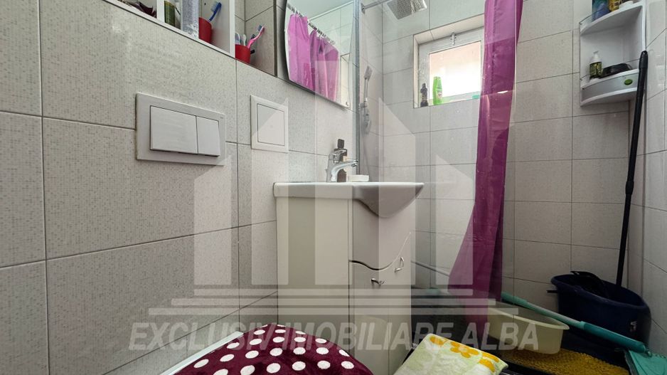 Apartament 3 camere decomandate | 67 mp | Curte | Cetate - Poză 6