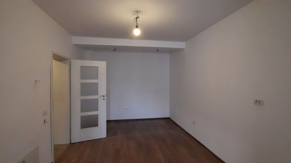 Apartament cu 6 camere si 4 locuri de parcare - Kaufland - Poză 5
