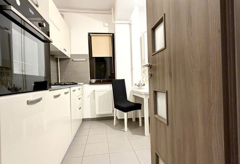 Apartament 2 cam decomandat • Metrou Leonida • Loc de parcare - Poză 7