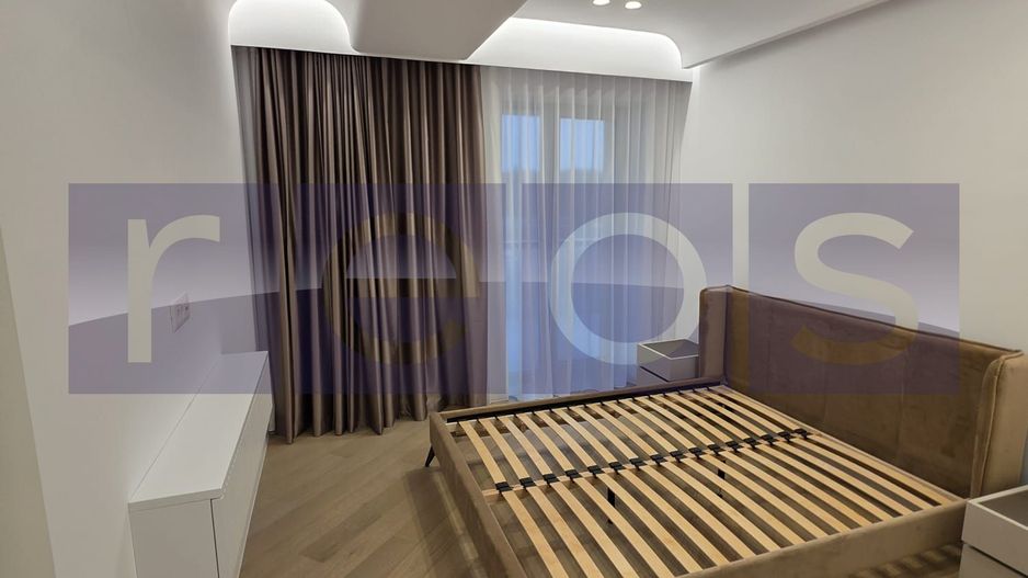 VANZARE APARTAMENT 80MP | 3 CAMERE | MOBILAT-UTILAT LUX | TERASA 24MP - Poză 11