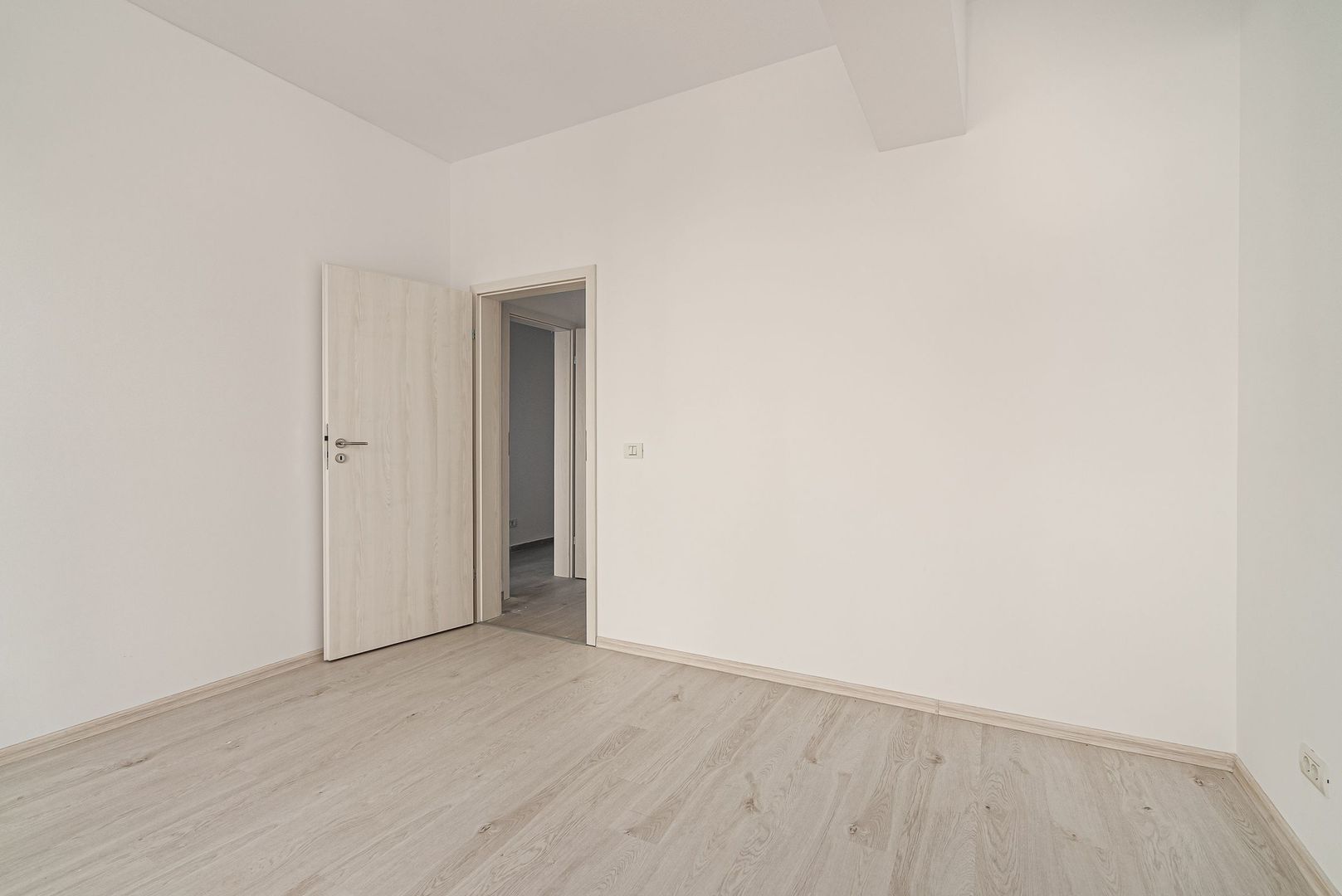 Apart 3 camere 85 mp Titan Grigorescu vizavi noul Kaufland Bloc  2023 - Poză 19