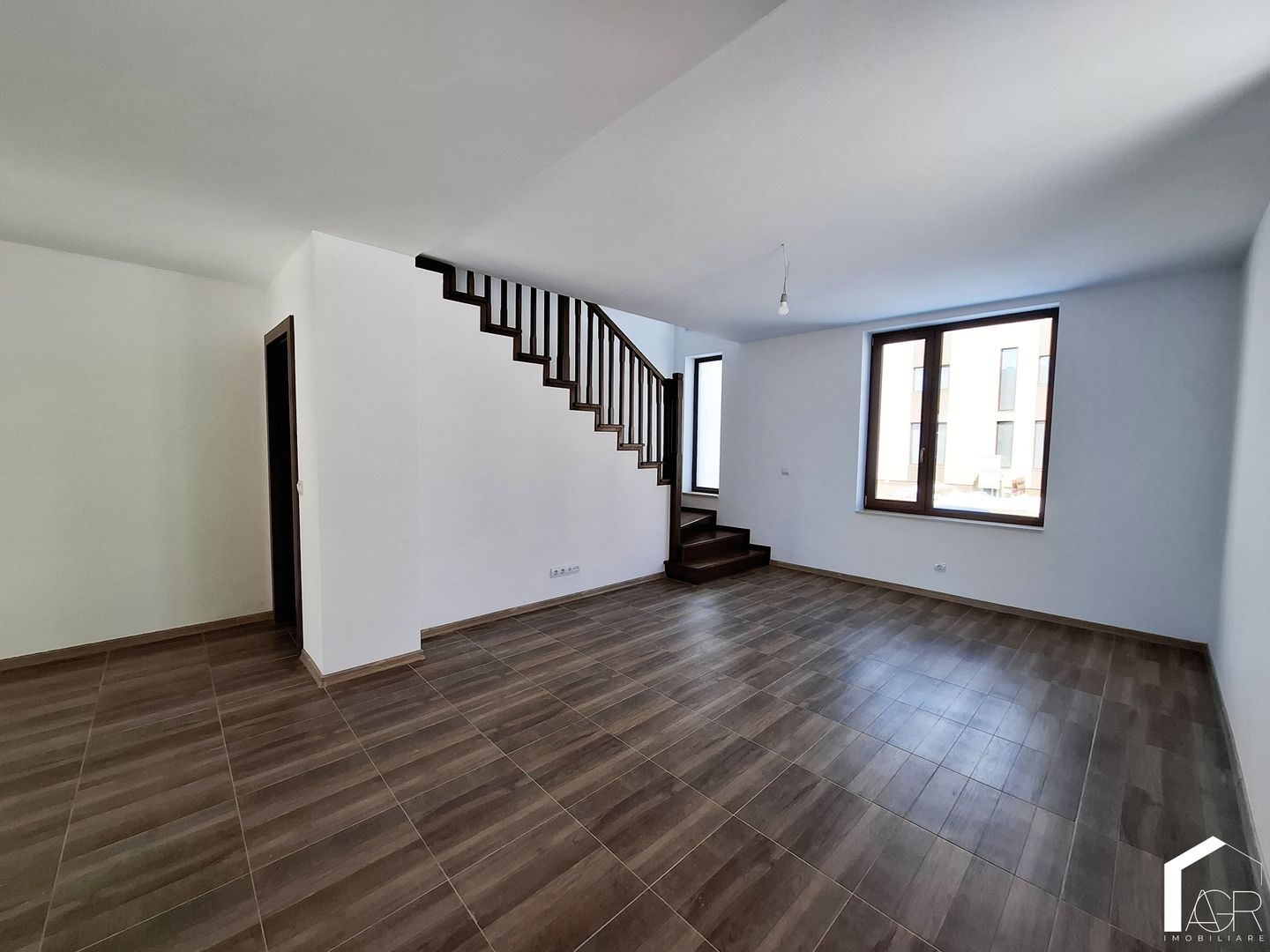 Casa tip duplex cu 4 camere, Paulesti - Poză 3