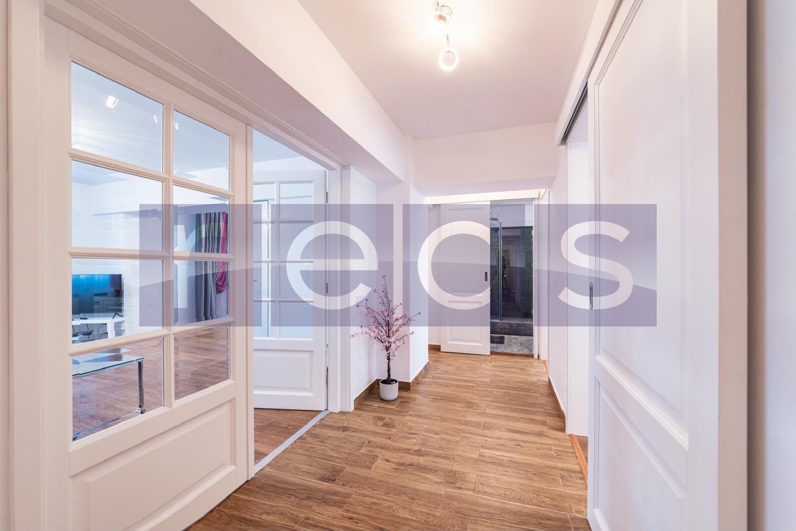 PRIMA INCHIRIERE APARTAMENT 3 CAMERE 2 BAI DOROBANTI 90MP SUPERB RENOVAT - Poză 1