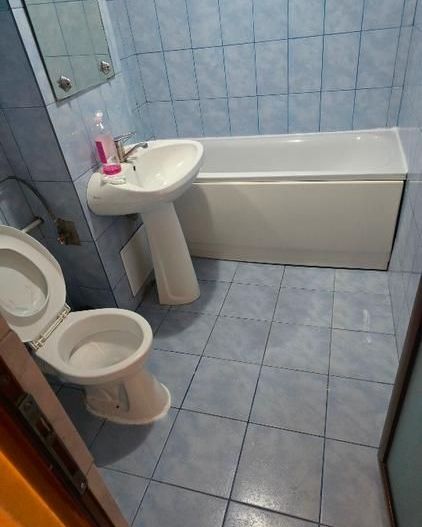 Apartament  4 camere decomandat- Craiovita Noua, zona Scoala 34 - Poză 6